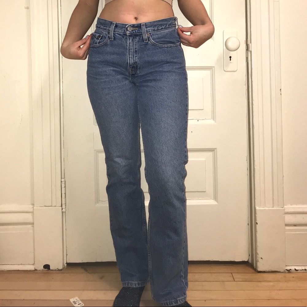 Levi’s straight-leg 505 size 6 jeans